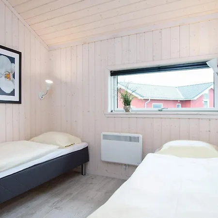 Scandinavian Near The Coast *